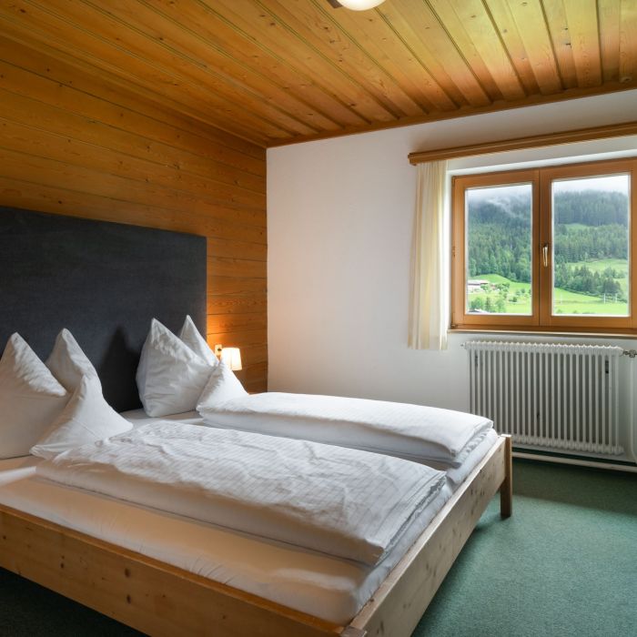 ZIMMER HOCHZINT
